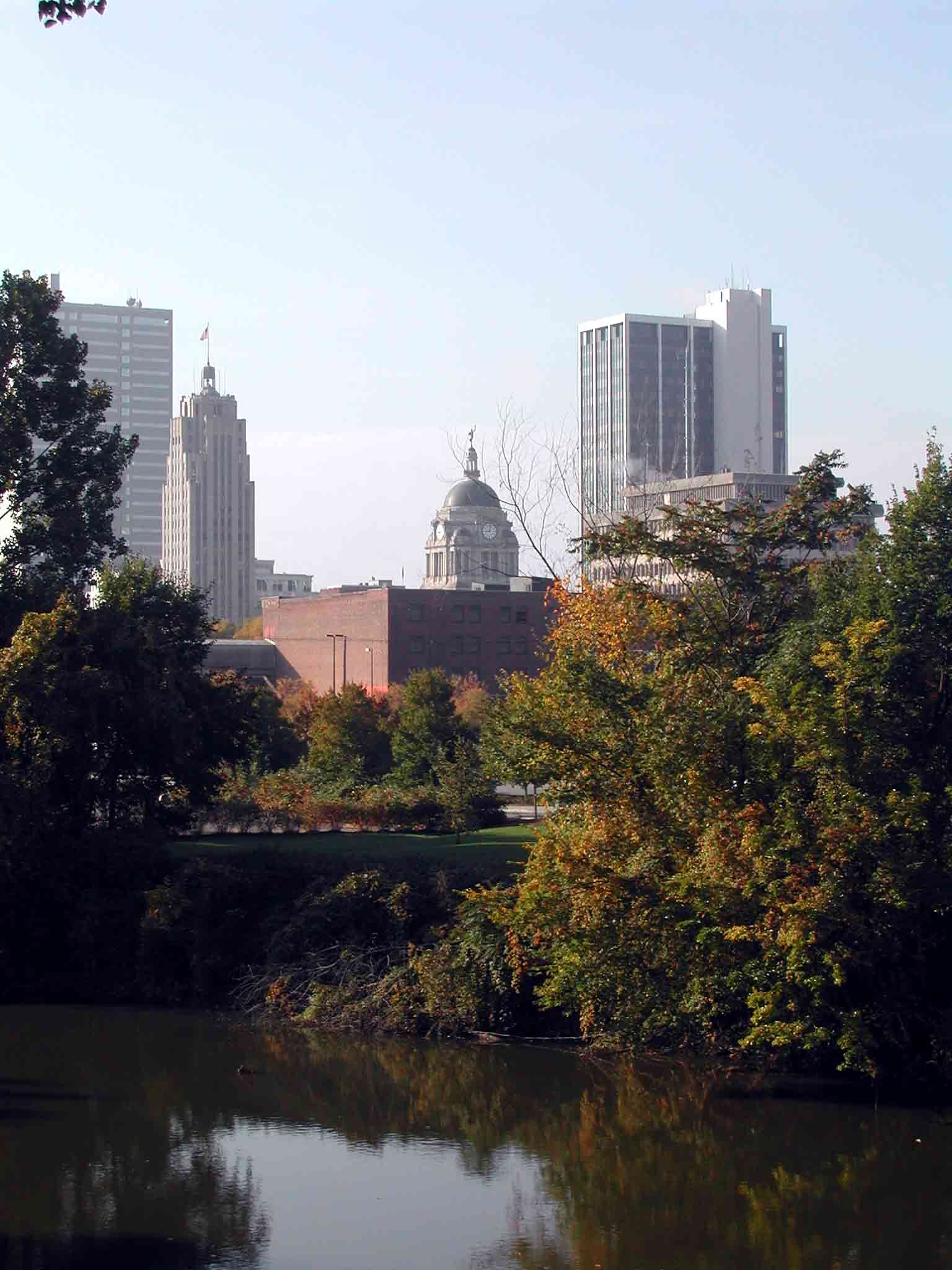 Poll: 80% of Young Adults Give Fort Wayne High Marks for Quality of Life